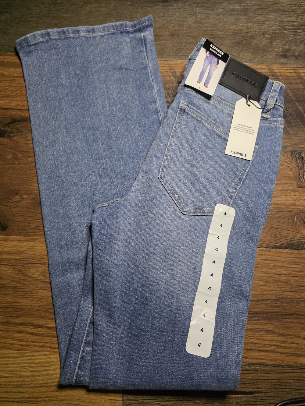 Express Light Wash Bootcut Jeans - Women's Size 4